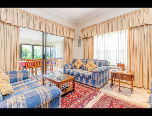 3 BEDROOM FREESTANDING FOR SALE IN KELLAND